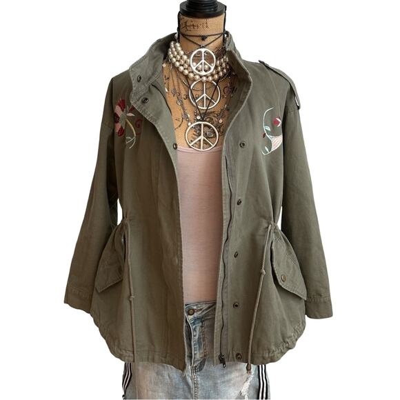 EN CREME women's Embroidered Olive Green Jacket - SIZE SMALL - Picture 15 of 16